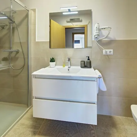 La Cala With Swimming Pool & Sea View, 10 Min Walk From The Sea Villa