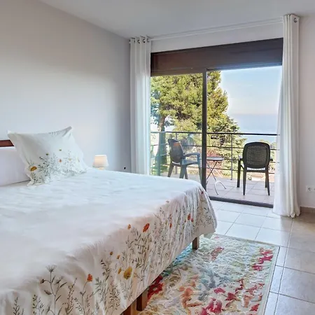 Villa La Cala With Swimming Pool & Sea View, 10 Min Walk From The Sea *
